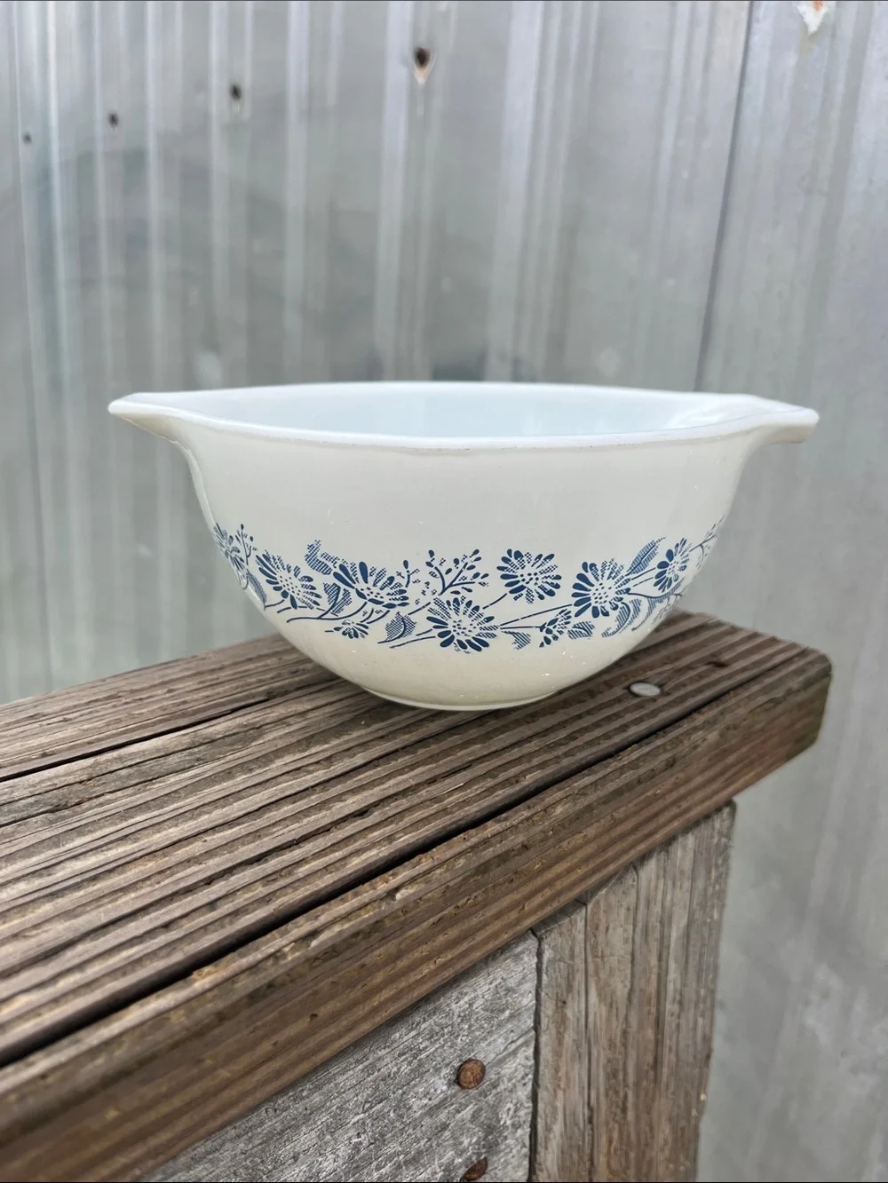 Vintage Pyrex Colonial Mist 750ml